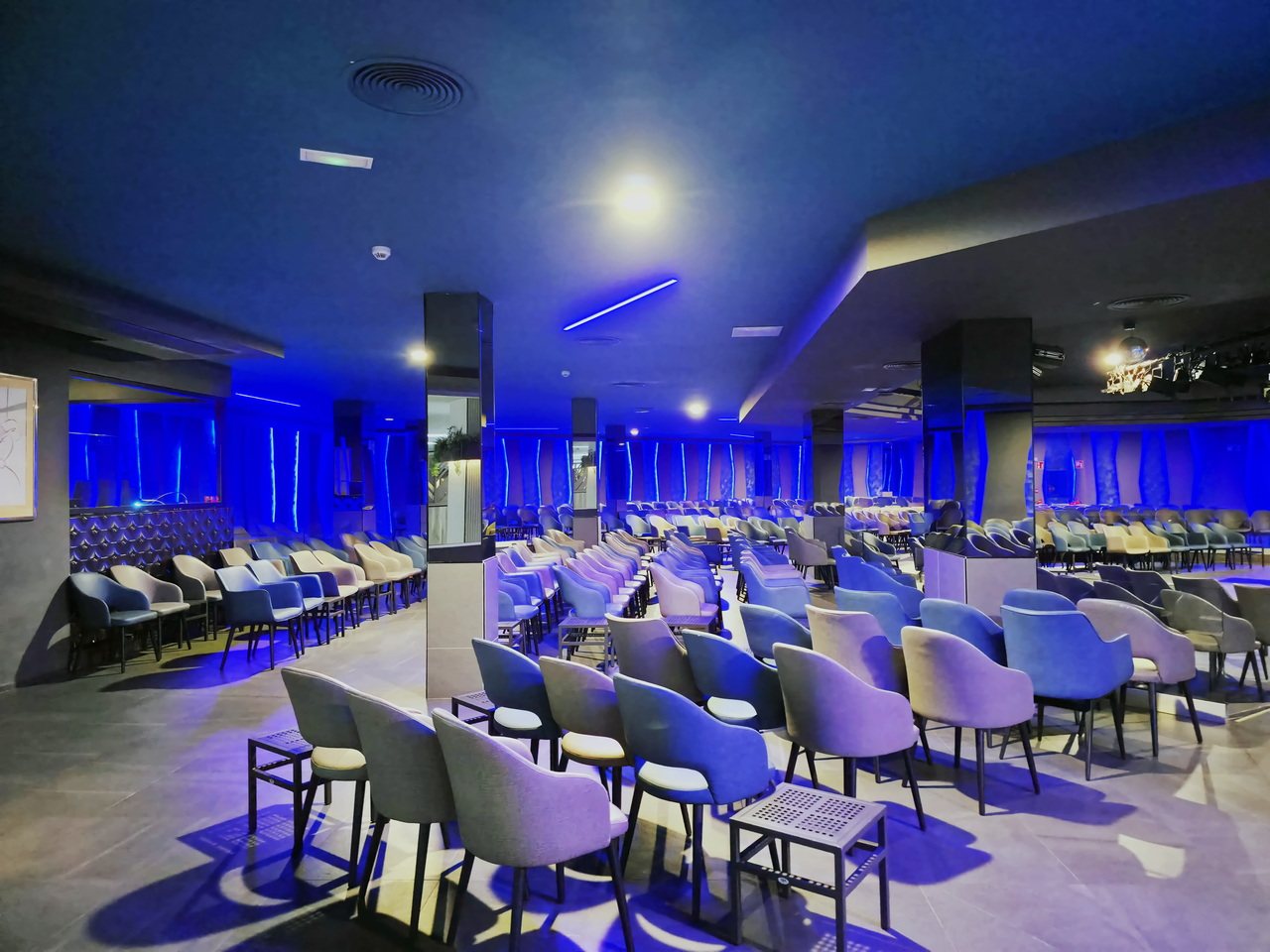 Showbühne im Timanfaya Saal