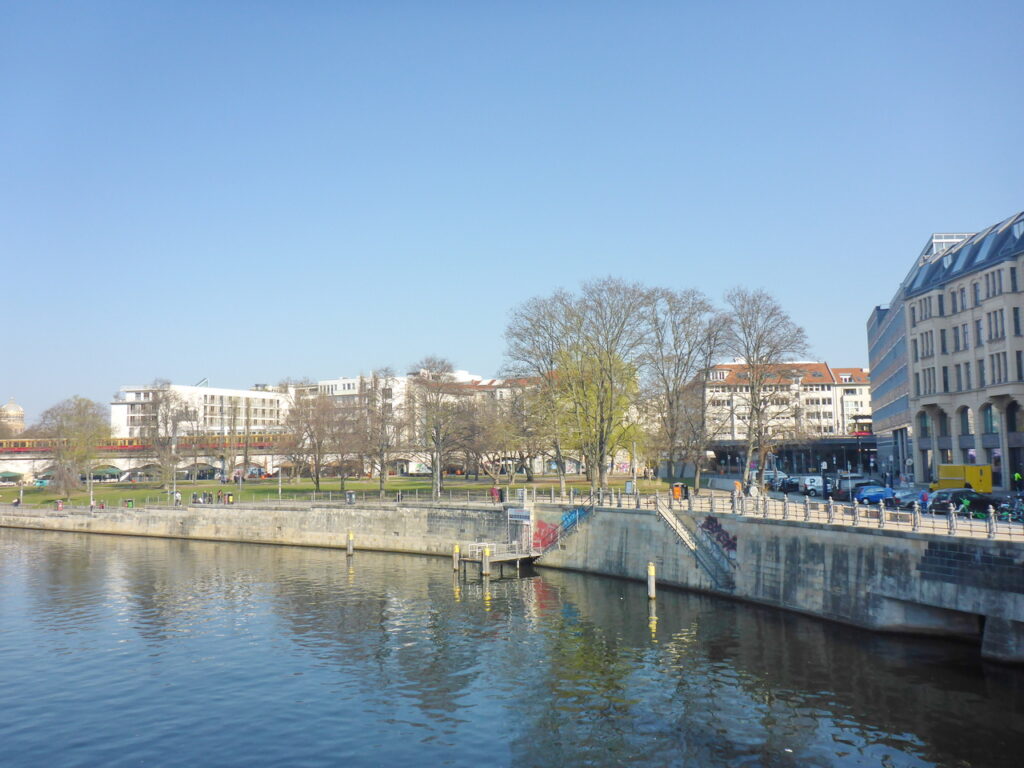 Auf der Spree